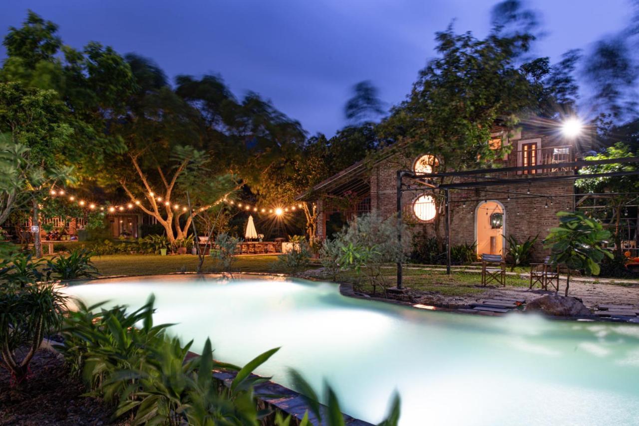 U Lesa - Nha Ben Rung Hotel Hanoi Exterior photo